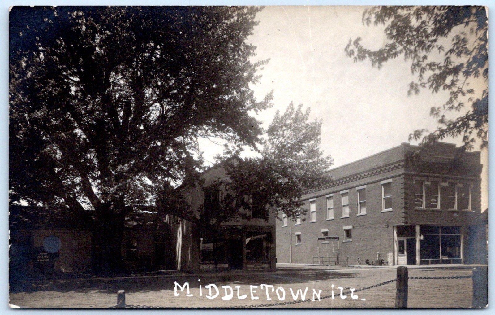 Postcard RPPC IL Middletown Illinois Clinton & 6th Stores Logan County R113