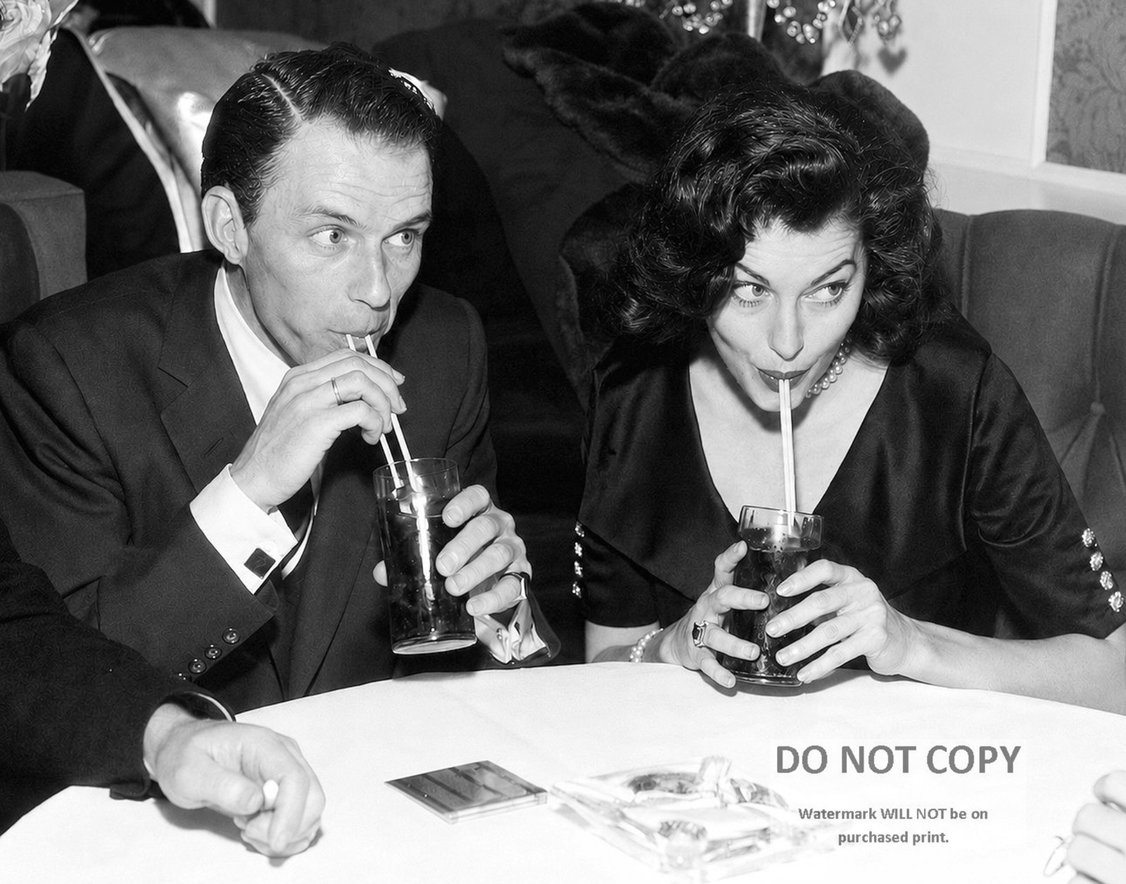 11X14 PHOTO - FRANK SINATRA WITH AVA GARDNER IN 1951 (AA-133)