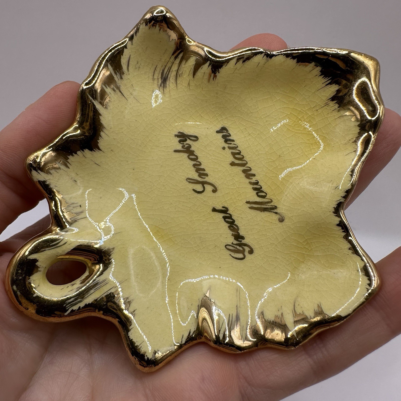 Vtg Souvenir Great Smoky Mountains Leaf Mini Dish Ashtray Catchall Gold Yellow