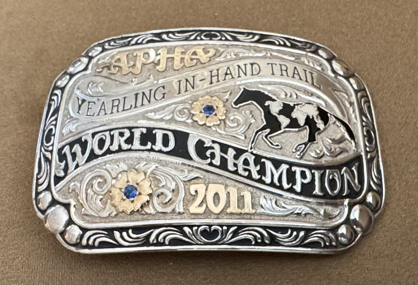 VTG Gist Sterling Silver 10K Gold 2011 APHA World Champion Yearling Belt Buckle