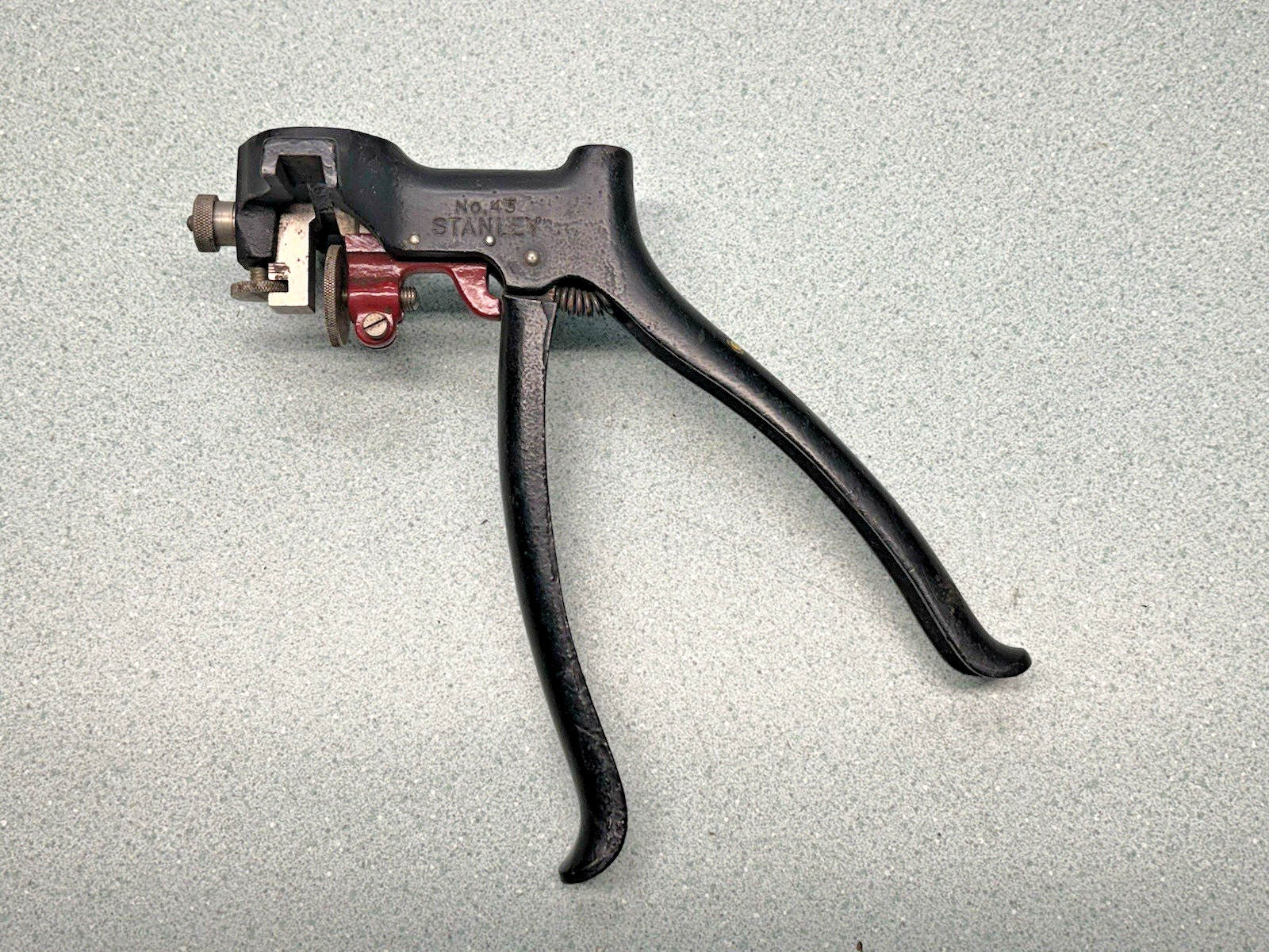 Saw Set Vintage Nice STANLEY No. 43 Woodworkers Pistol Grip Mint with label NICE