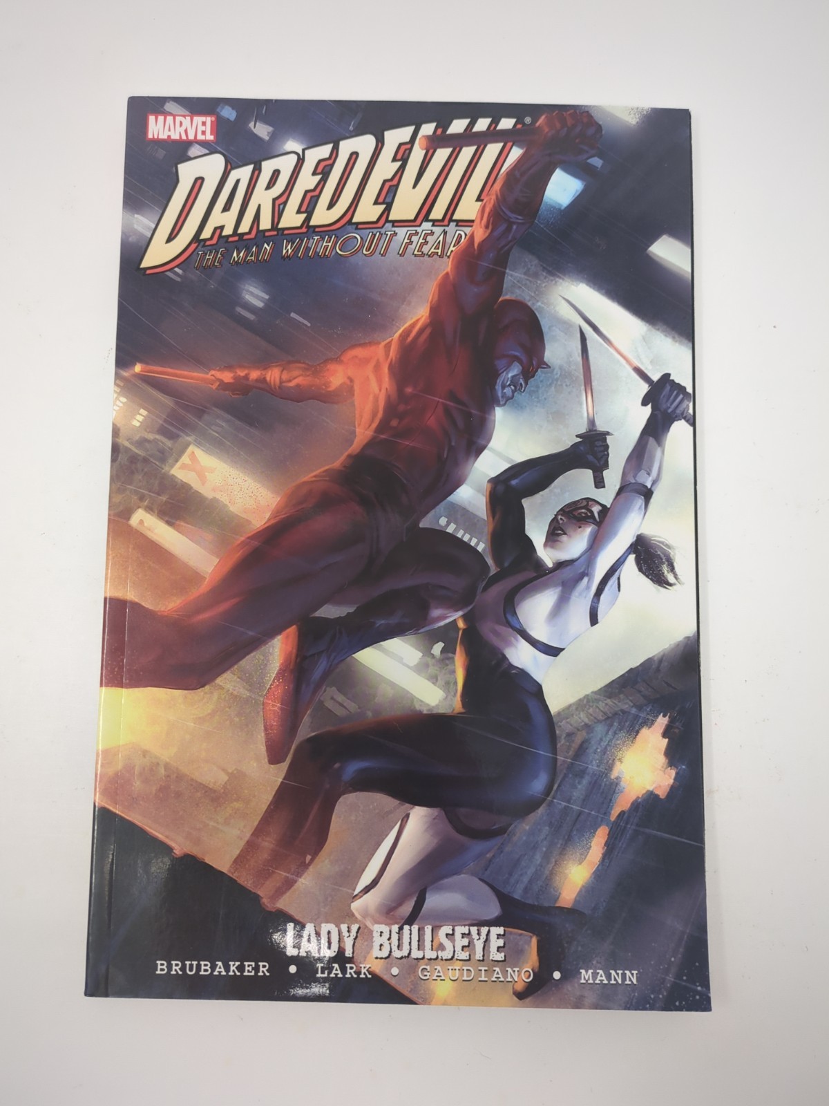 Daredevil Lady Bullseye Brubaker Trade Paperback TPB 1st Print Marvel 2009