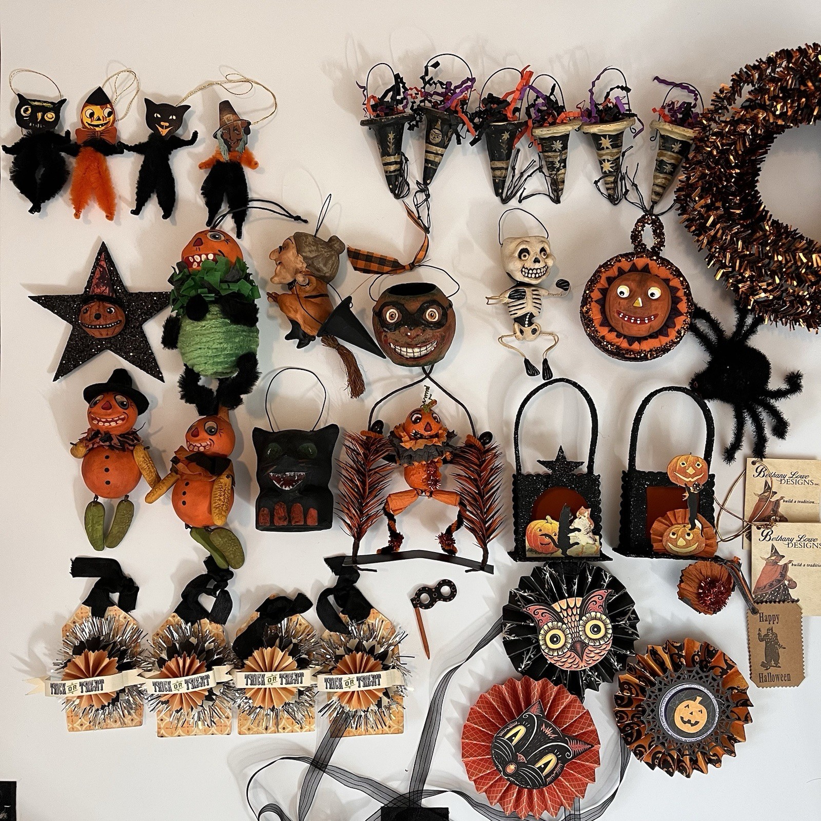 Bethany Lowe Wendy Addison Halloween Ornament Lot Folk Art Paper Mache Cat Fence
