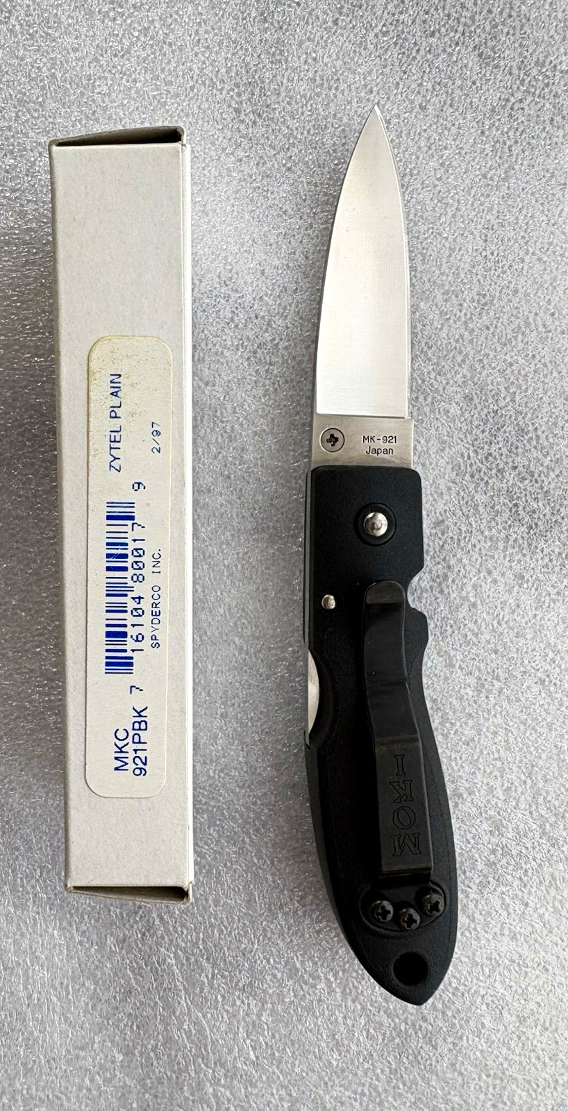 Spyderco 921 PBK Knife Ultra Rare new with original box