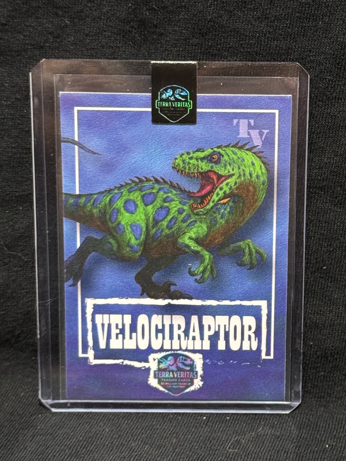 VELOCIRAPTOR 2026 TERRA VERITAS SERIES 1 #4 BLUE PARALLEL SERIAL #22/27