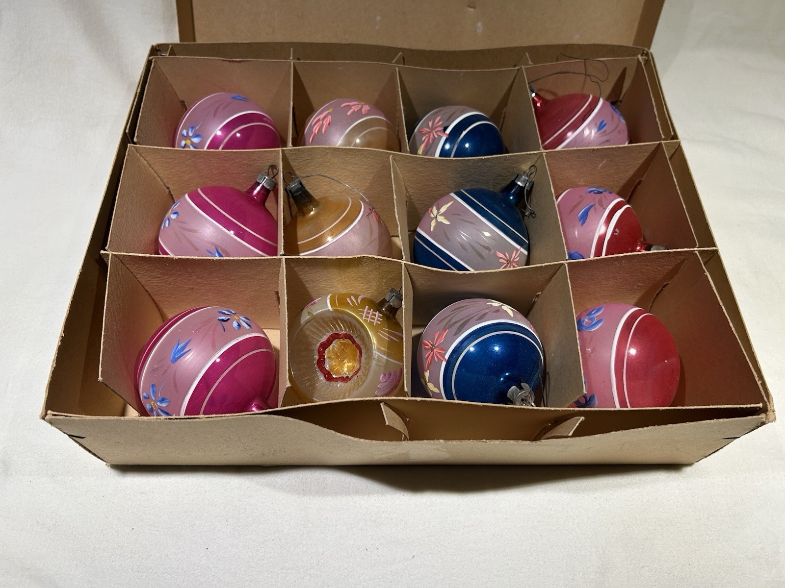Vintage 1940s Christmas Glass Ornaments Poland . 12 In Box