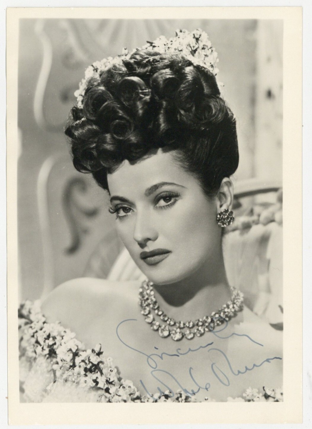 Merle Oberon Signed Double Weight Original Photo 1940 Autograph Portrait J14248 Merle Oberon Signed Double Weight Original Photo 1940 Autograph Portrait J14248
