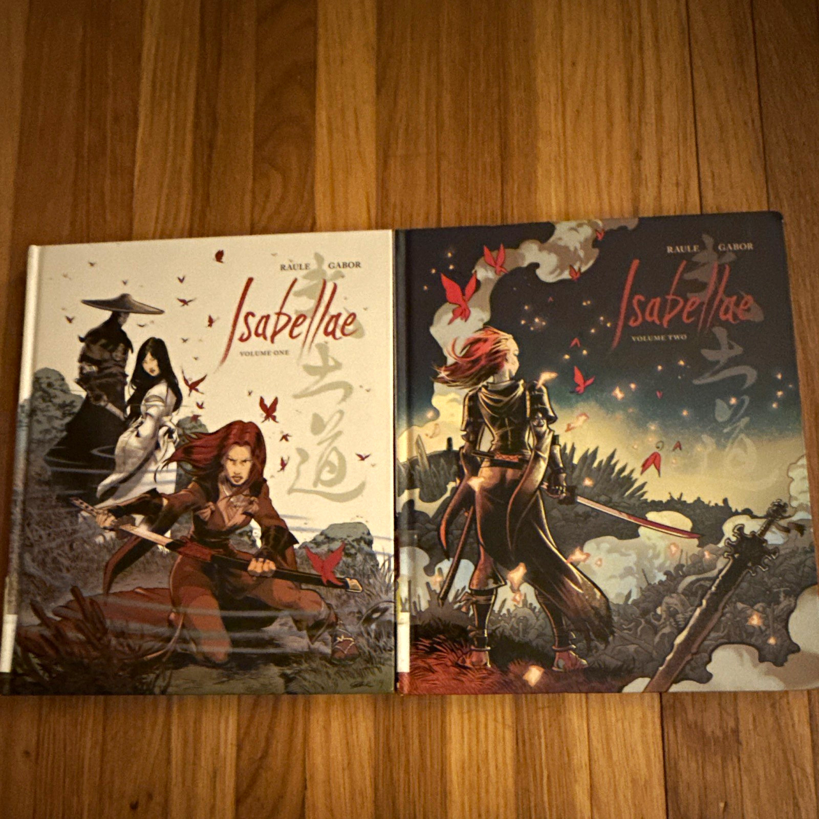 Isabellae Hardcover Graphic Novels Vol 1-2 Lot of 2, English, Color