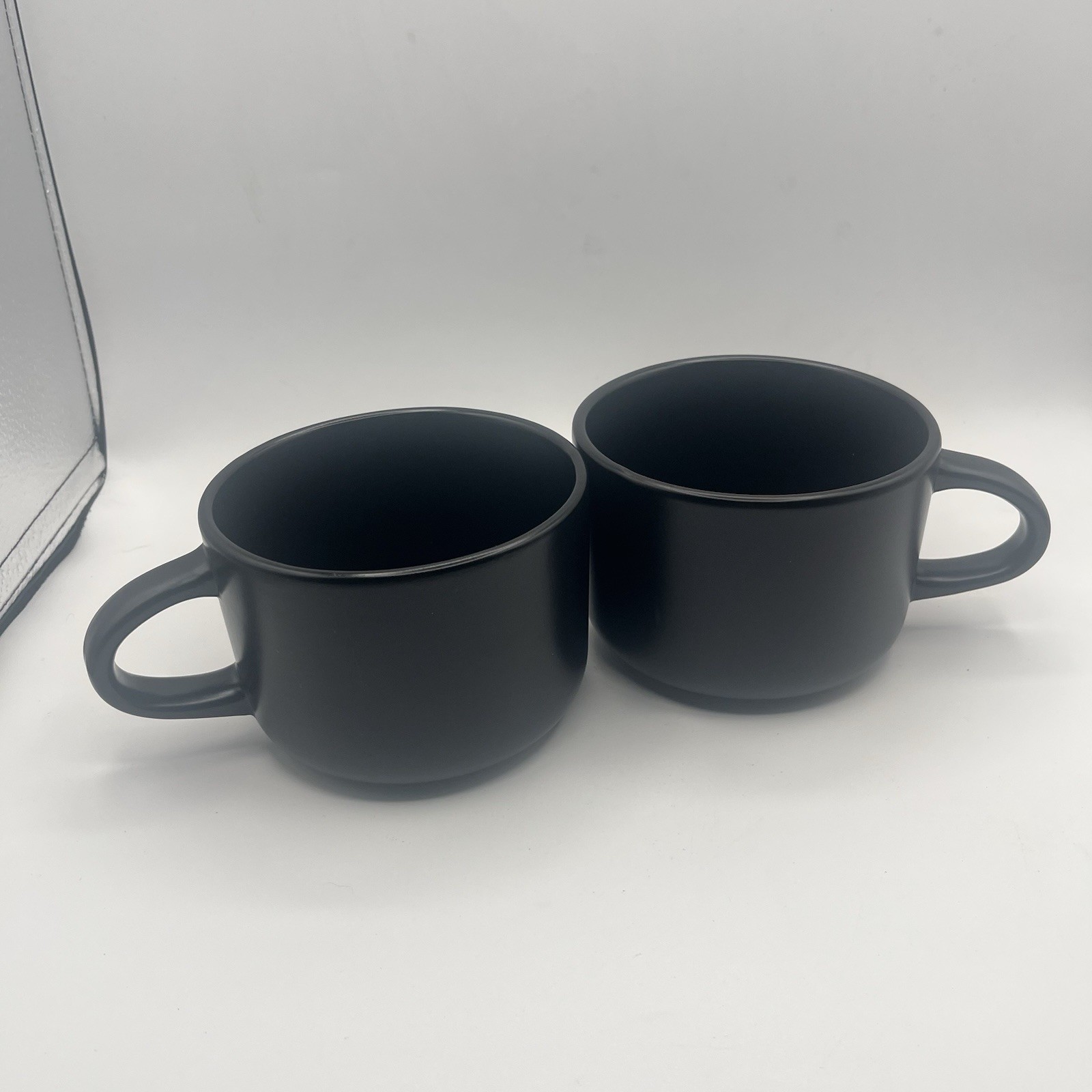 10 Strawberry Street/ 16 oz coffee/ soup mugs/ set of 2/ black ceramic