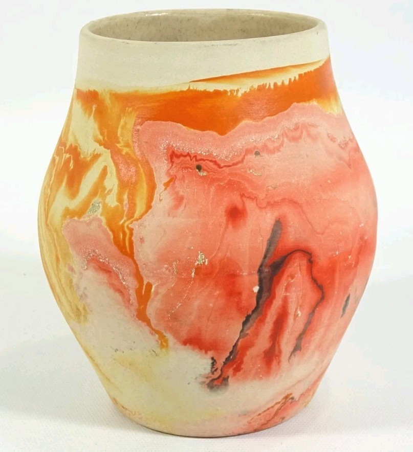 Vintage Handmade Nemadji Indian Pottery Vase