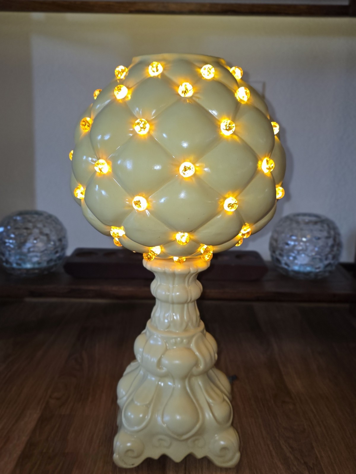 Vintage MCM - Ken Ocorr - Hollywood Regency - Quilted Yellow Ceramic Marble Lamp