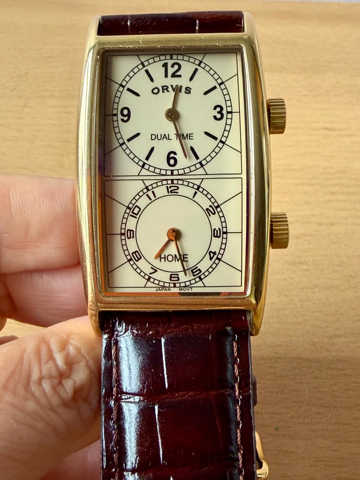 ORVIS DUAL TIME LARGE MEN’S GOLD TONE WATCH CROC BAND BRAND NEW FRESH BATTERY ORVIS DUAL TIME LARGE MEN’S GOLD TONE WATCH CROC BAND BRAND NEW FRESH BATTERY