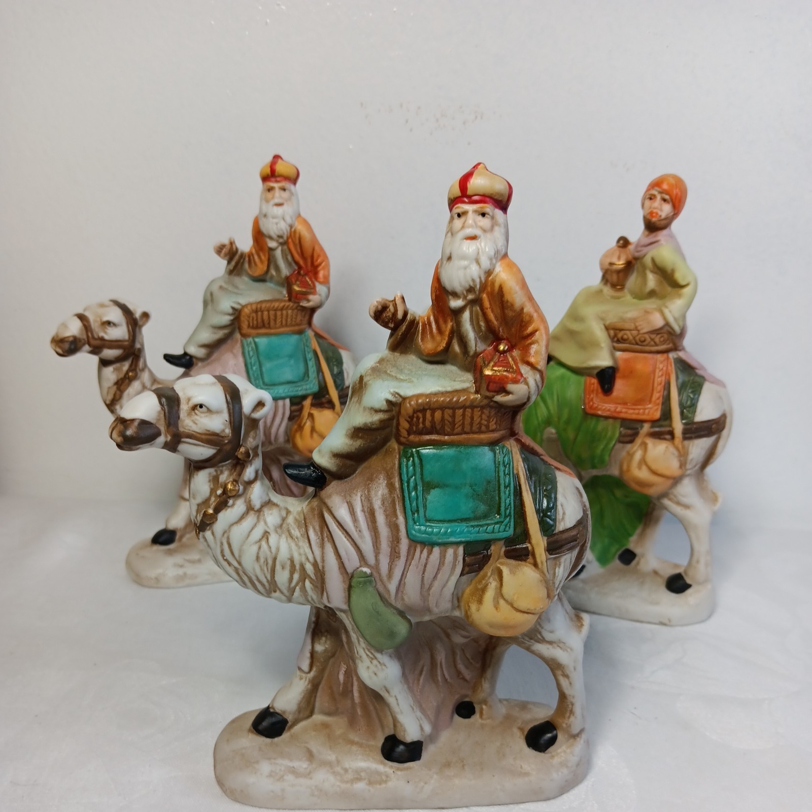 Vtg. Three Wisemen Nativity Figurines on Camels Christmas Around The World 