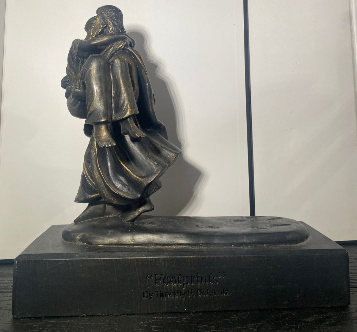 DEFECTIVE  AMAZING NUNS CONVENT TIMOTHY P SCHMALZ FOOTPRINTS STATUE 100 G3D