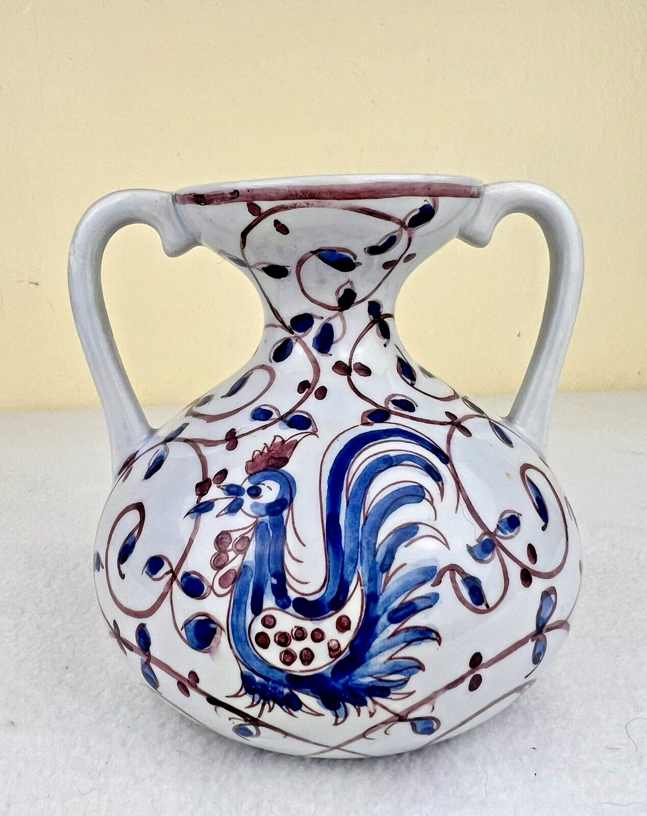Vintage Outeiro Agueda Vase Hand Painted Rooster Portugal 4.25” Farmhouse Flaw Vintage Outeiro Agueda Vase Hand Painted Rooster Portugal 4.25” Farmhouse Flaw