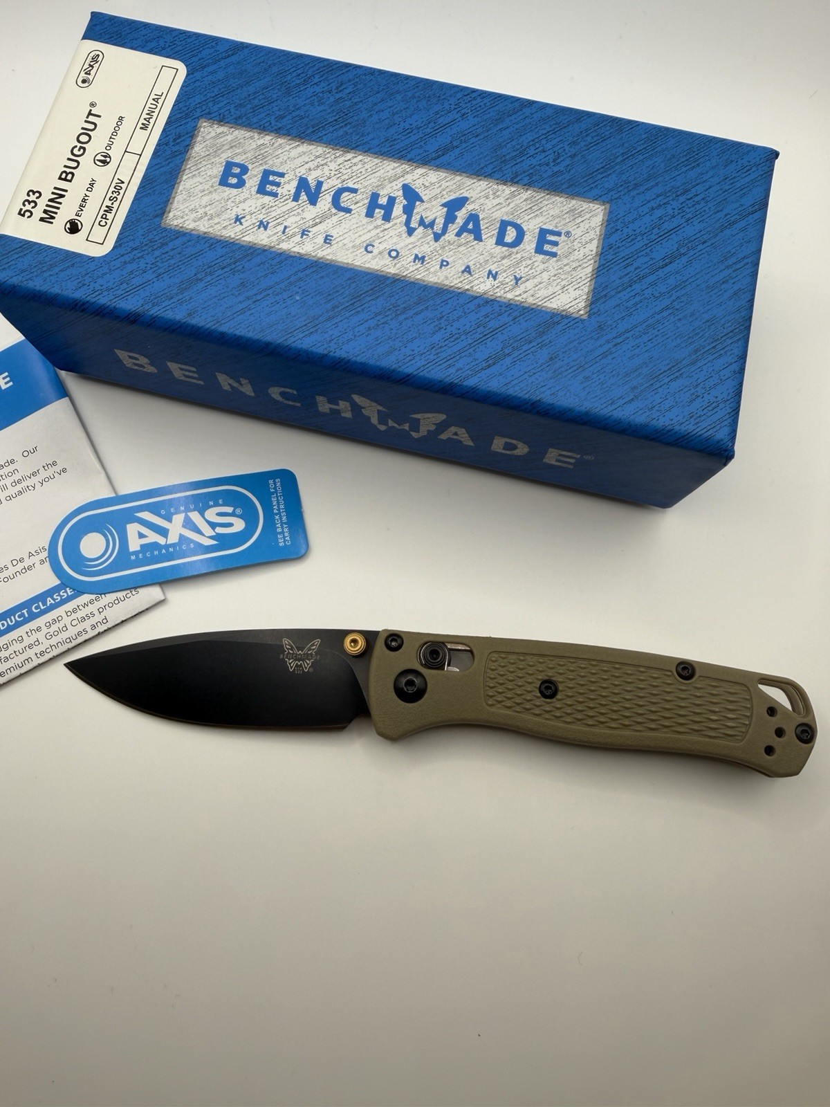 Benchmade 533 Mini Bugout Folding Knife Military Green Grivory Handle S30V Blade