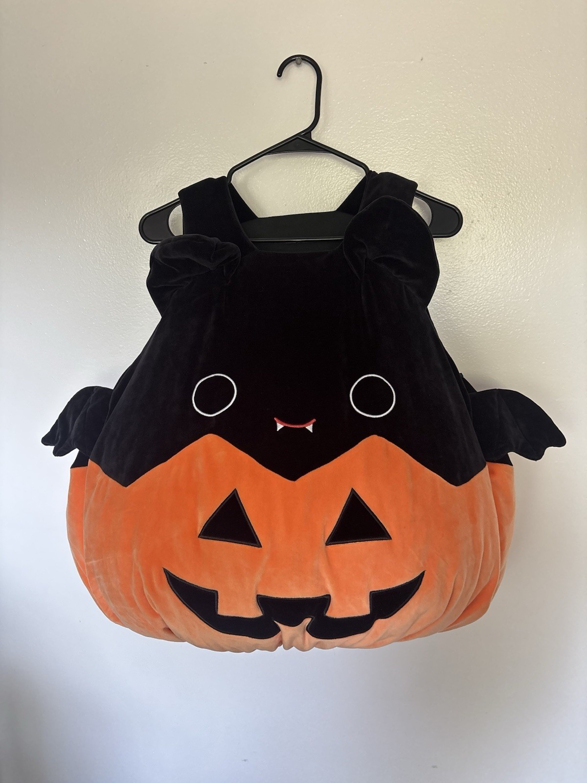 Squishmallows Emily Bat Pumpkin Deluxe Halloween Costume Unisex Kids Age 6+