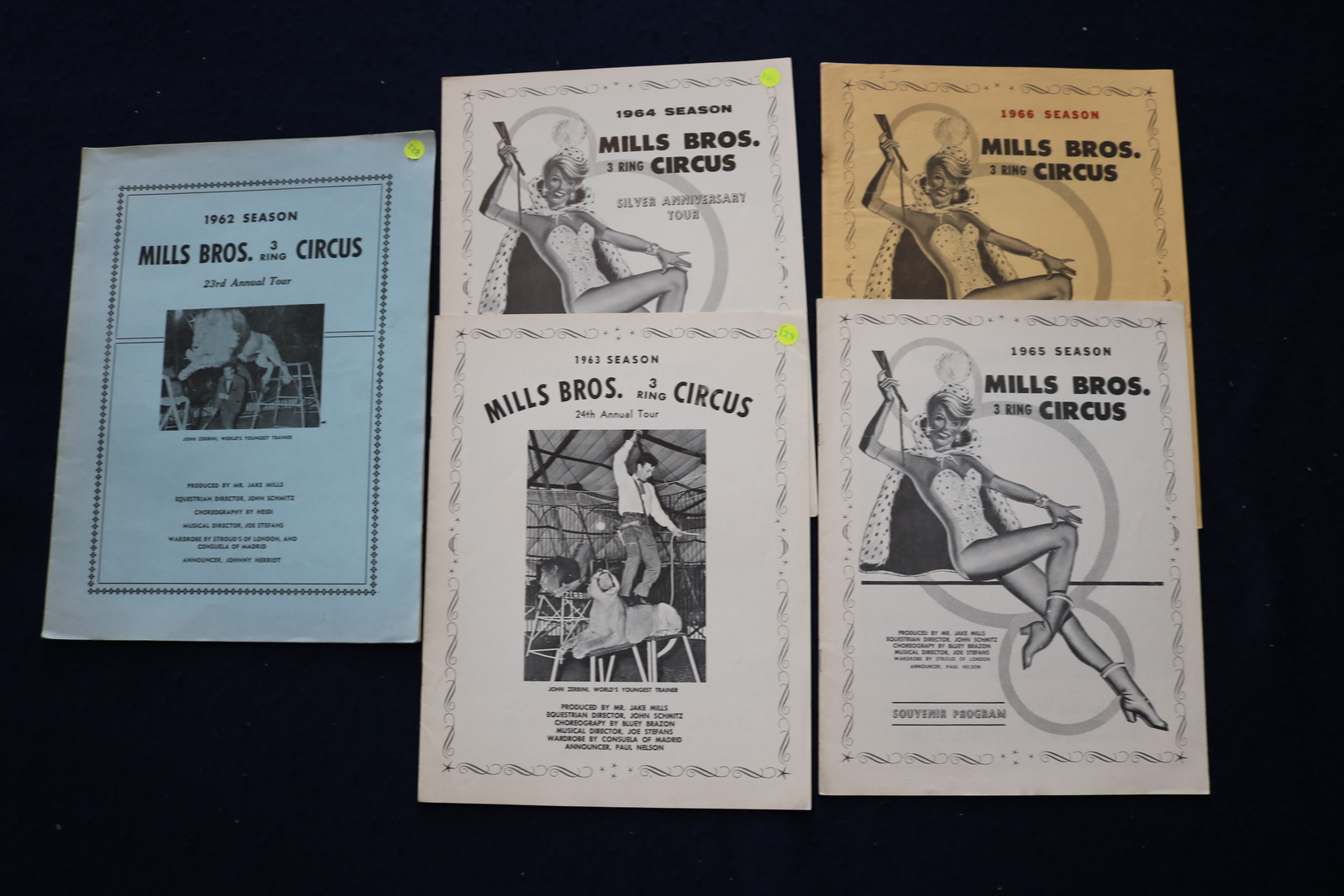 1962-1966 MILLS BROS. CIRCUS PROGRAMS - LOT OF 5 - O 3529 1962-1966 MILLS BROS. CIRCUS PROGRAMS - LOT OF 5 - O 3529
