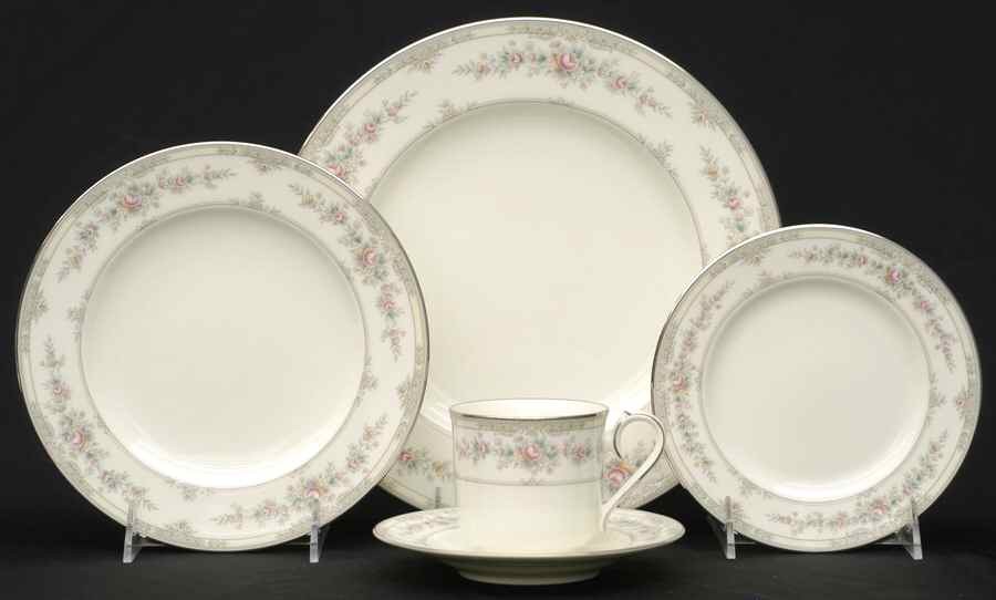 Noritake Shenandoah 5 Piece Place Setting 6037887