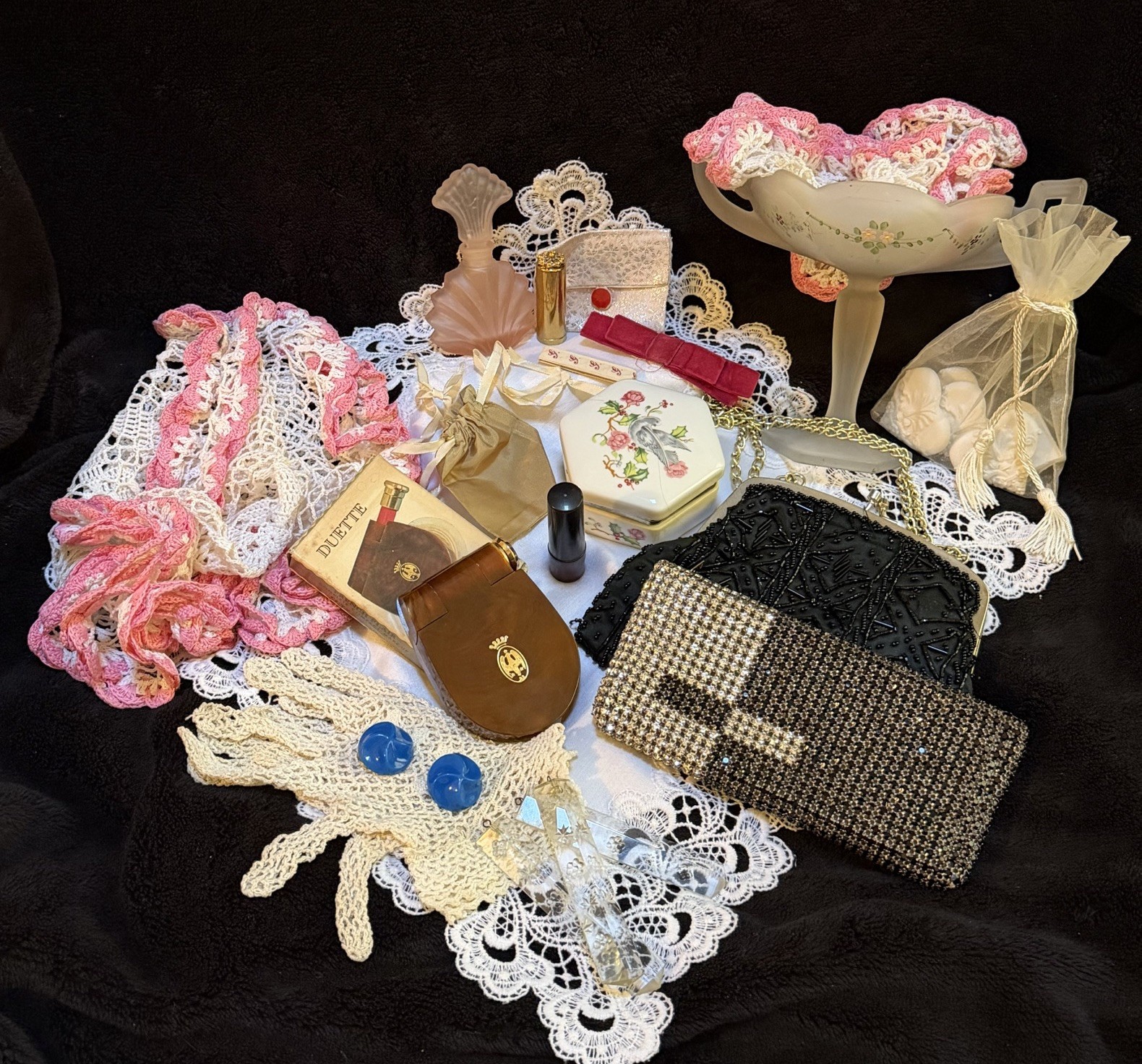 Lot Of Vintage Ladies  Dresser Vanity Items Gorgeous