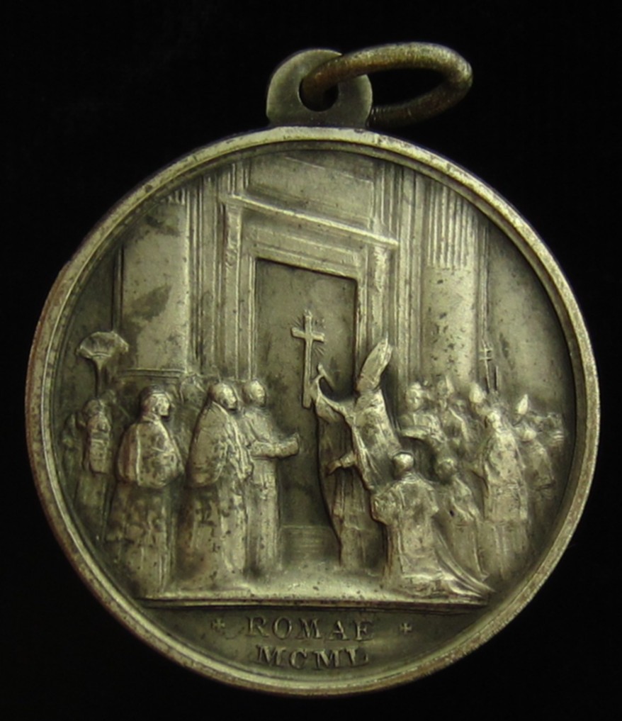 Vintage Holy Doors Medal Religious Catholic 1950 Jubilee Pope Pius XII Large Vintage Holy Doors Medal Religious Catholic 1950 Jubilee Pope Pius XII Large