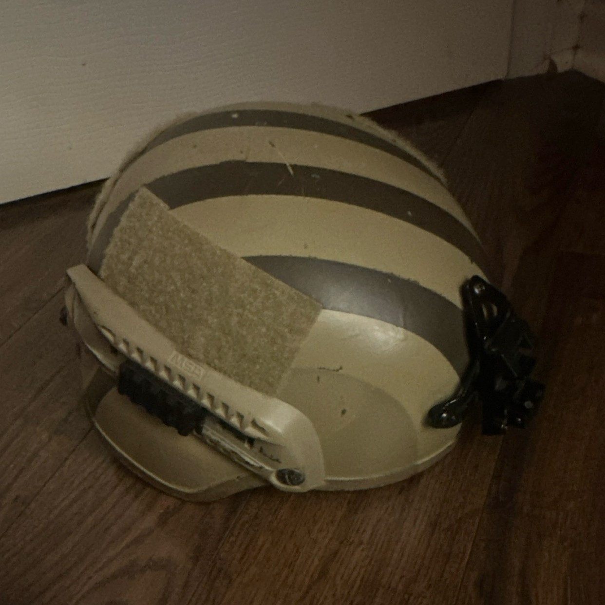 MSA Military Tactical Helmet w/ Rails & Wilcox NVG Mount Original Militaria