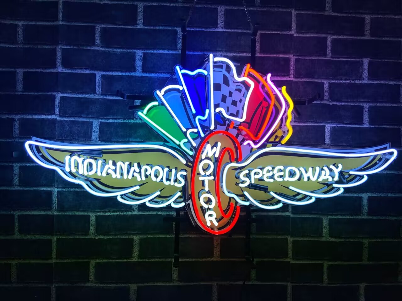 Indianapolis Motor Speedway IN 32\