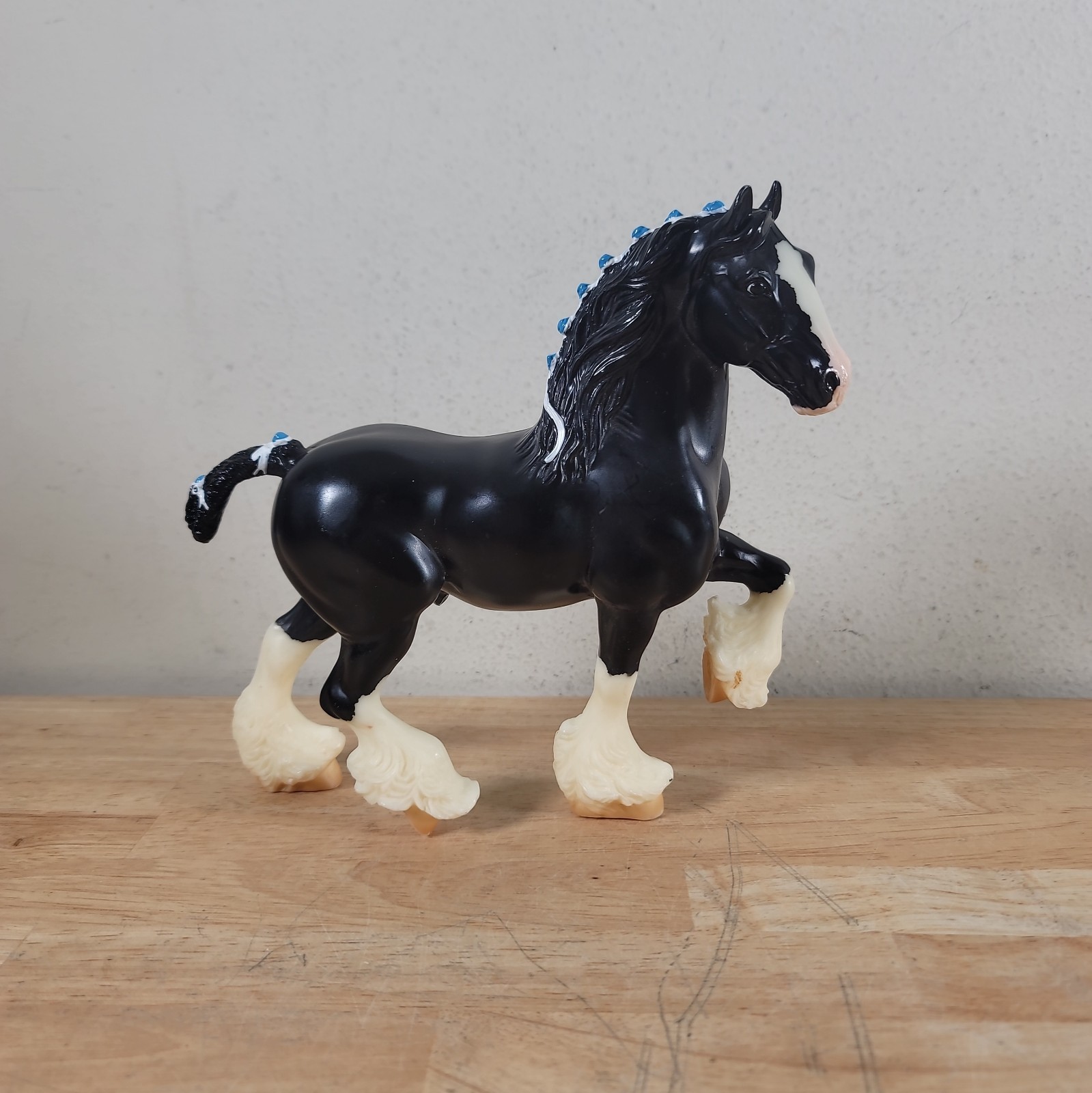 Breyer BEST OF BRITISH Classic Black Shire Draft Stallion Model Horse