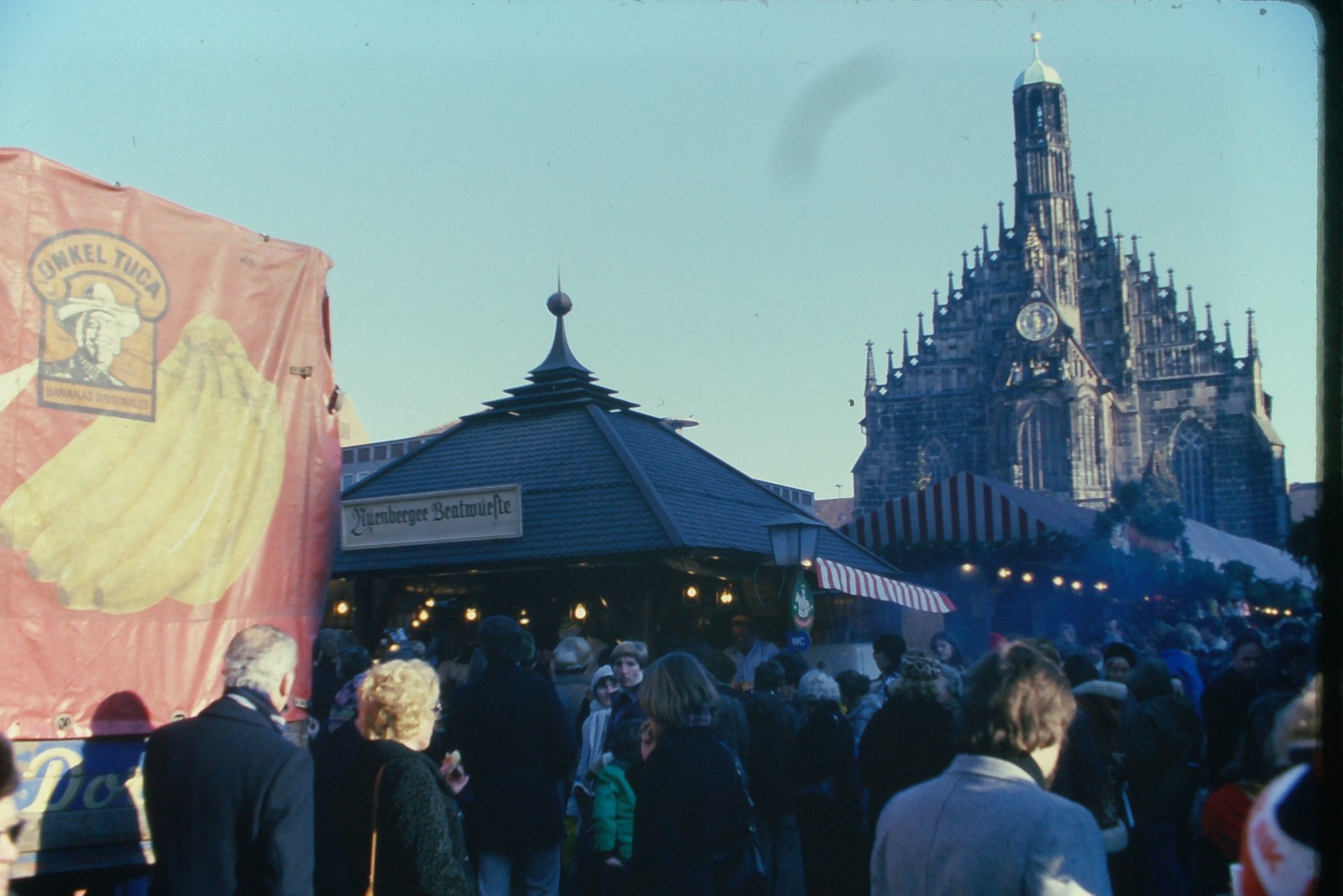 c1980\'s Ektachrome 35mm Slide Nuremberg St. Lorenz Church Market Germany Banner c1980\'s Ektachrome 35mm Slide Nuremberg St. Lorenz Church Market Germany Banner