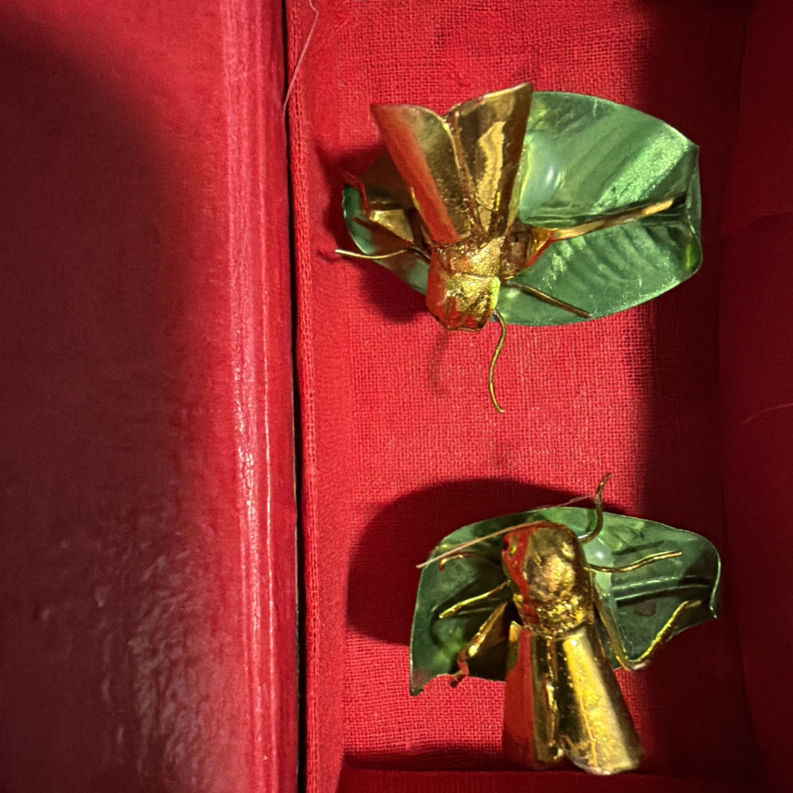 Chinese Fighting Crickets - In Vintage Silk Box