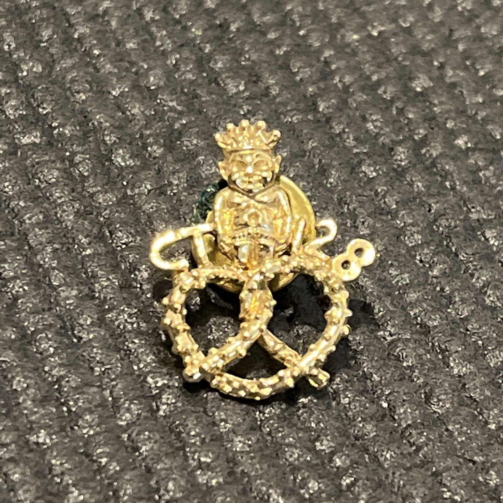 ROJ Court 128 Lapel Pin Pretzel Billiken Royal Order of Jesters P7388