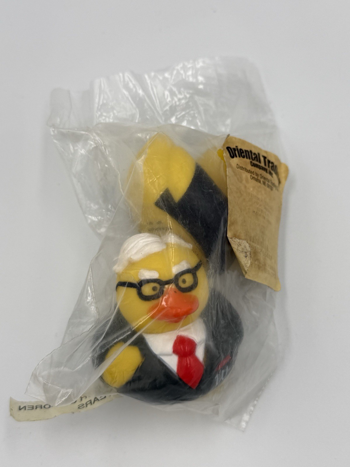 Rare Berkshire Hathaway 2013 Warren Buffett Charlie Munger Rubber Ducks READ