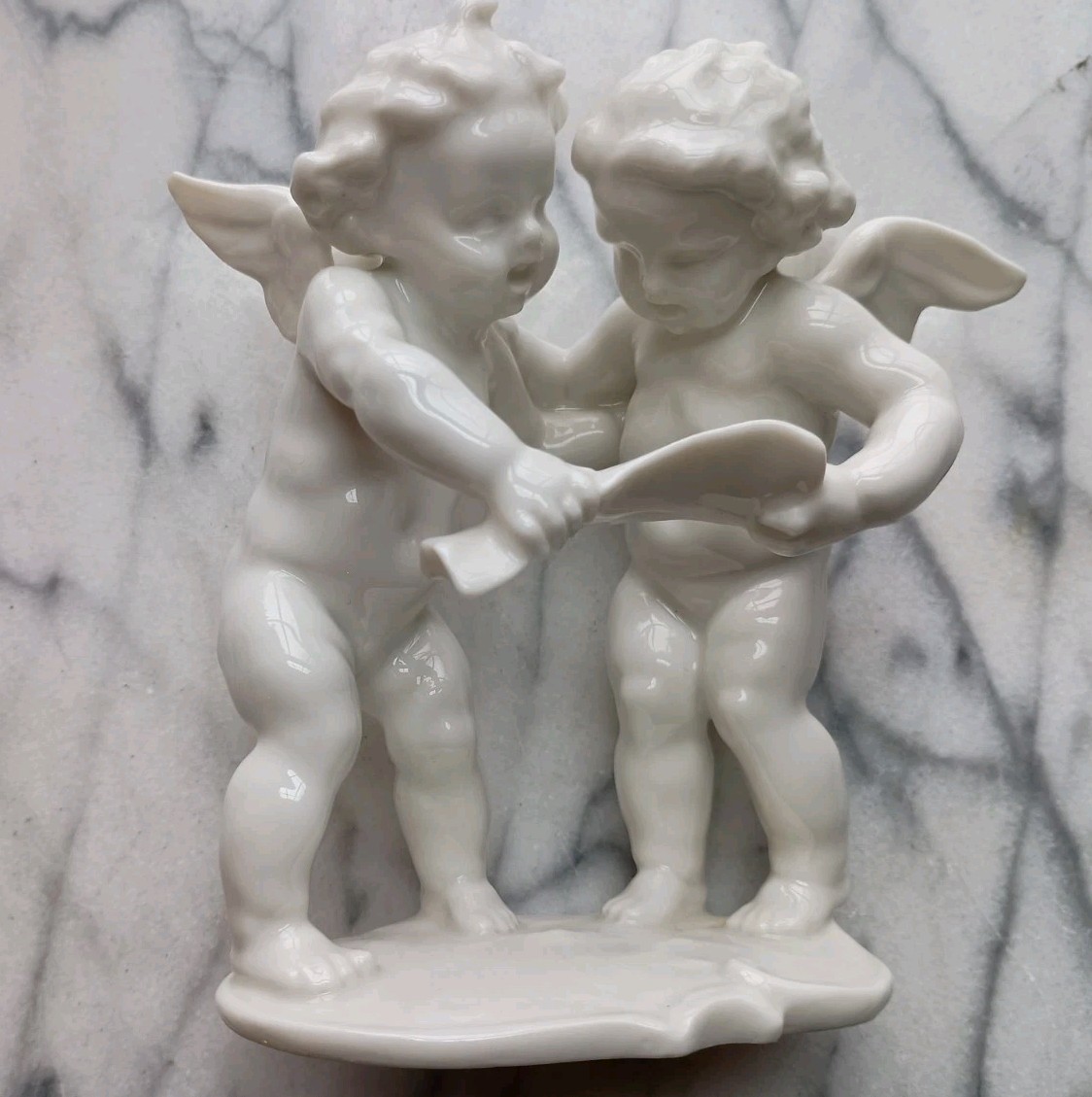Cherubs Putti Figurine Hutschenreuther