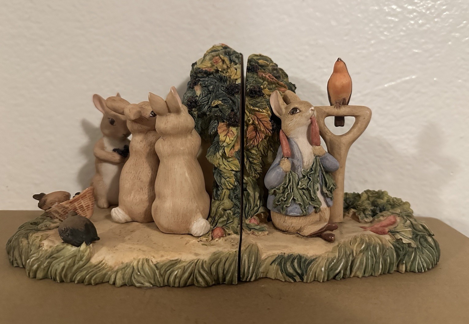 Vintage Beatrix Potter Peter Rabbit bookends set Frederick Warne 1993 nursery