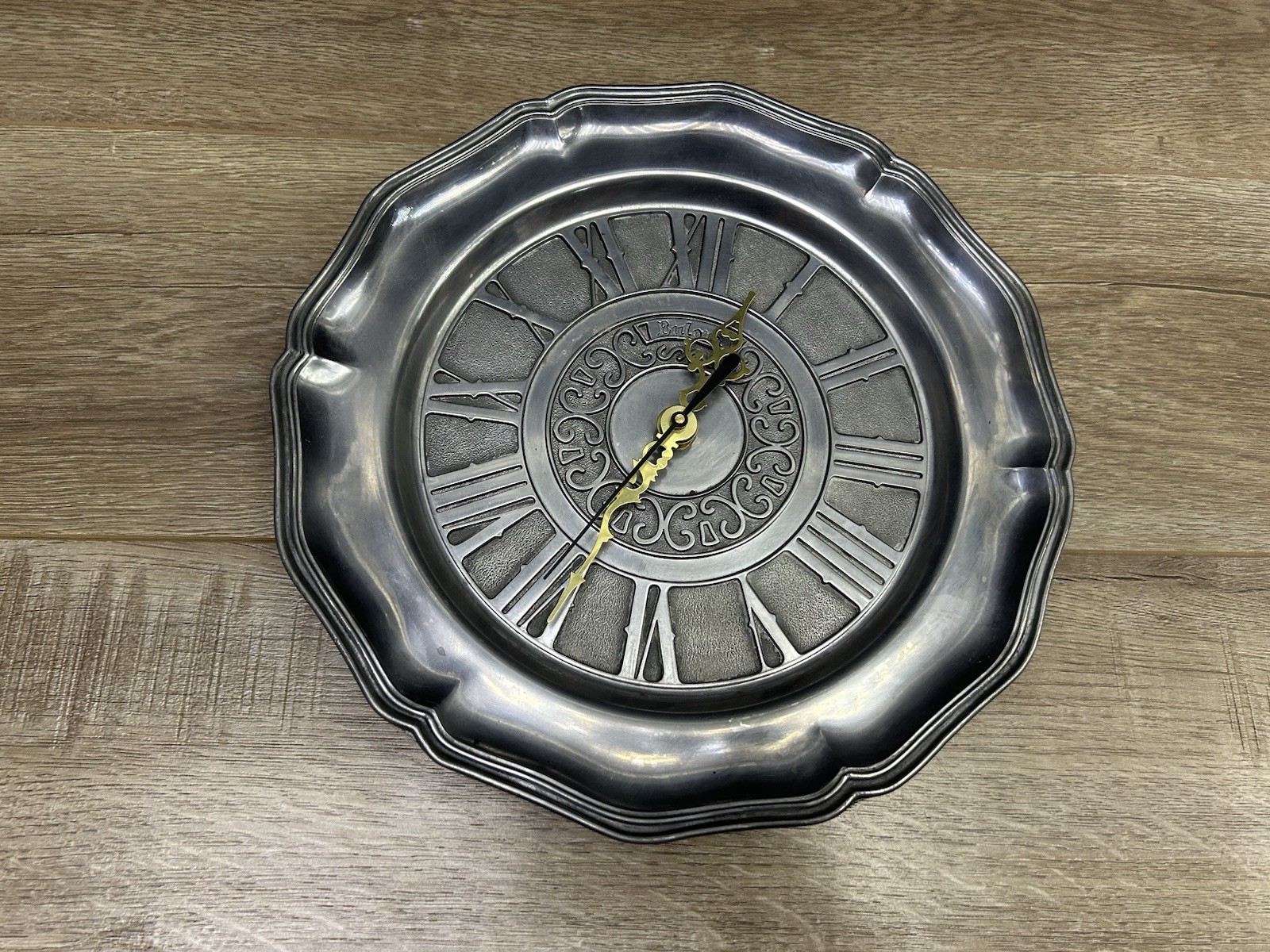 Vintage Bulova Duratale by Leonard 10\