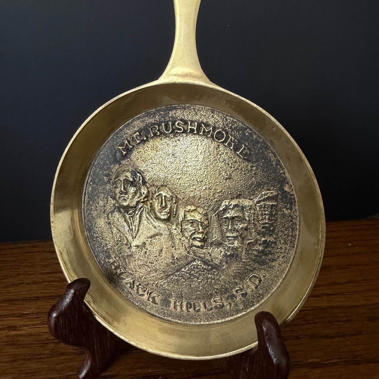 Vintage Brass Mt Rushmore Black Hills SD Brass Trinket Dish Souvenir 6.5\