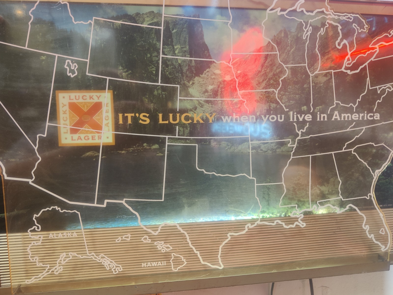 Vintage Lucky Lager Lighted Motion Beer Sign USA Map.