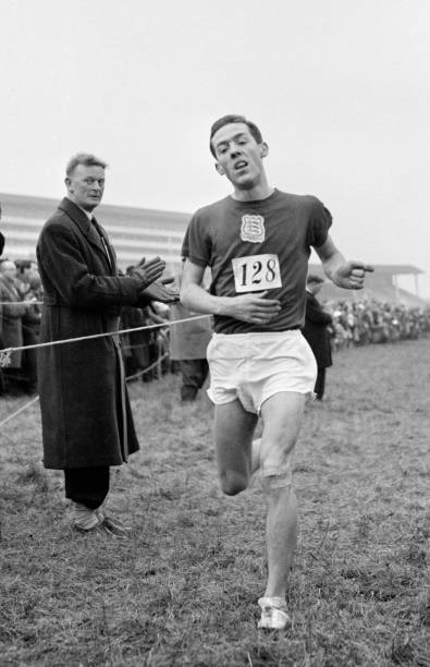 British Athlete Mel Batty In Action During A Cross Country Race Old Photo