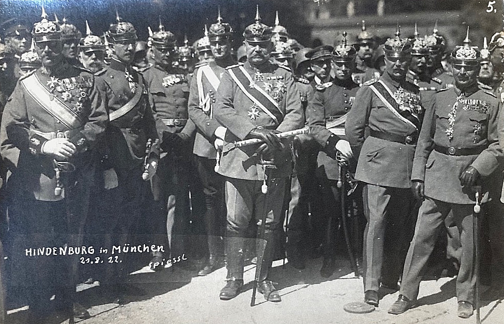 HINDENBURG & LUDENDORFF IN MUNICH DE. MILITARY TRADITION MEETING PHOTO POSTCARD