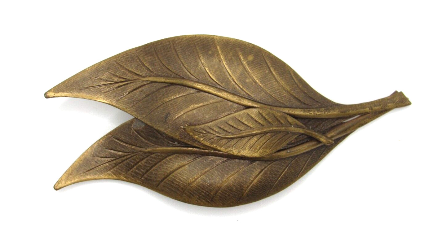 Vintage floral leaf gold tone Bronze scarf clip Jeri-Lou 3.25\ Vintage floral leaf gold tone Bronze scarf clip Jeri-Lou 3.25\