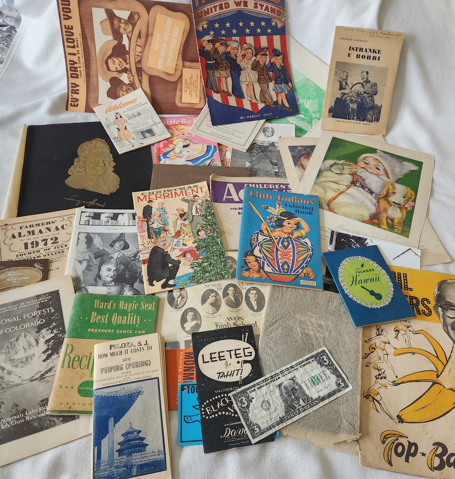Great Lot Vintage Paper Ephemera Advertisements Photos Postcards More (B)