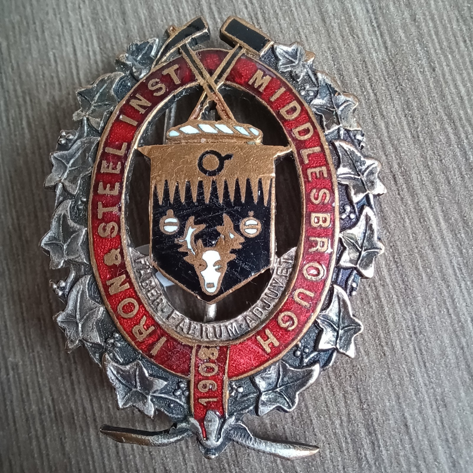 Antique 1908 Middlesbrough Iron & Steel Institute Badge