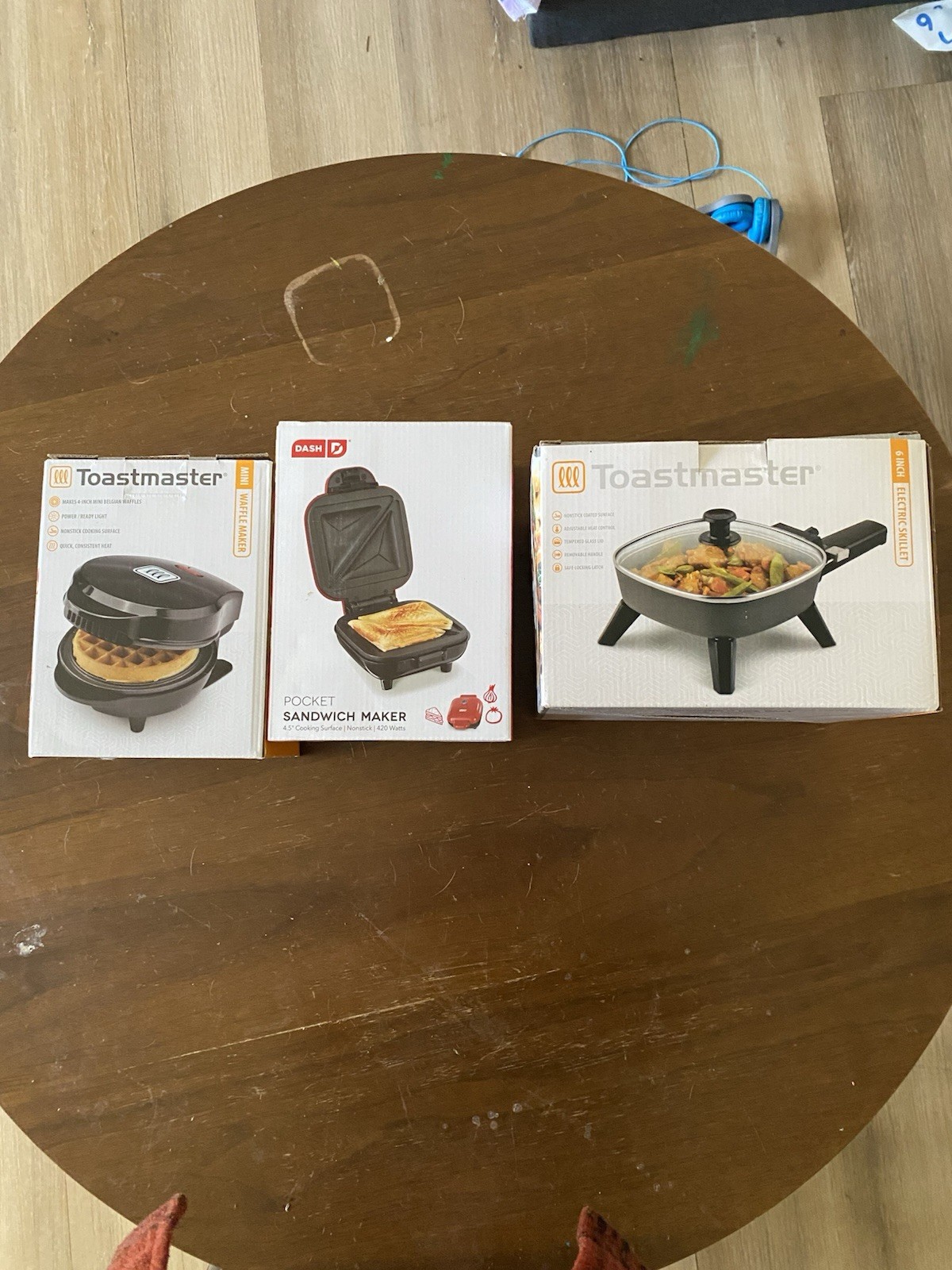 Toastmaster 6-in. Electric Skillet Dash Pocket Sandwich Maker Toastmaster TS6