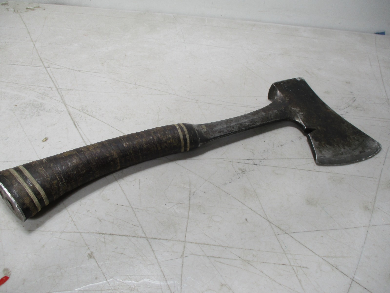 n89) Vintage Estwing 24A 13