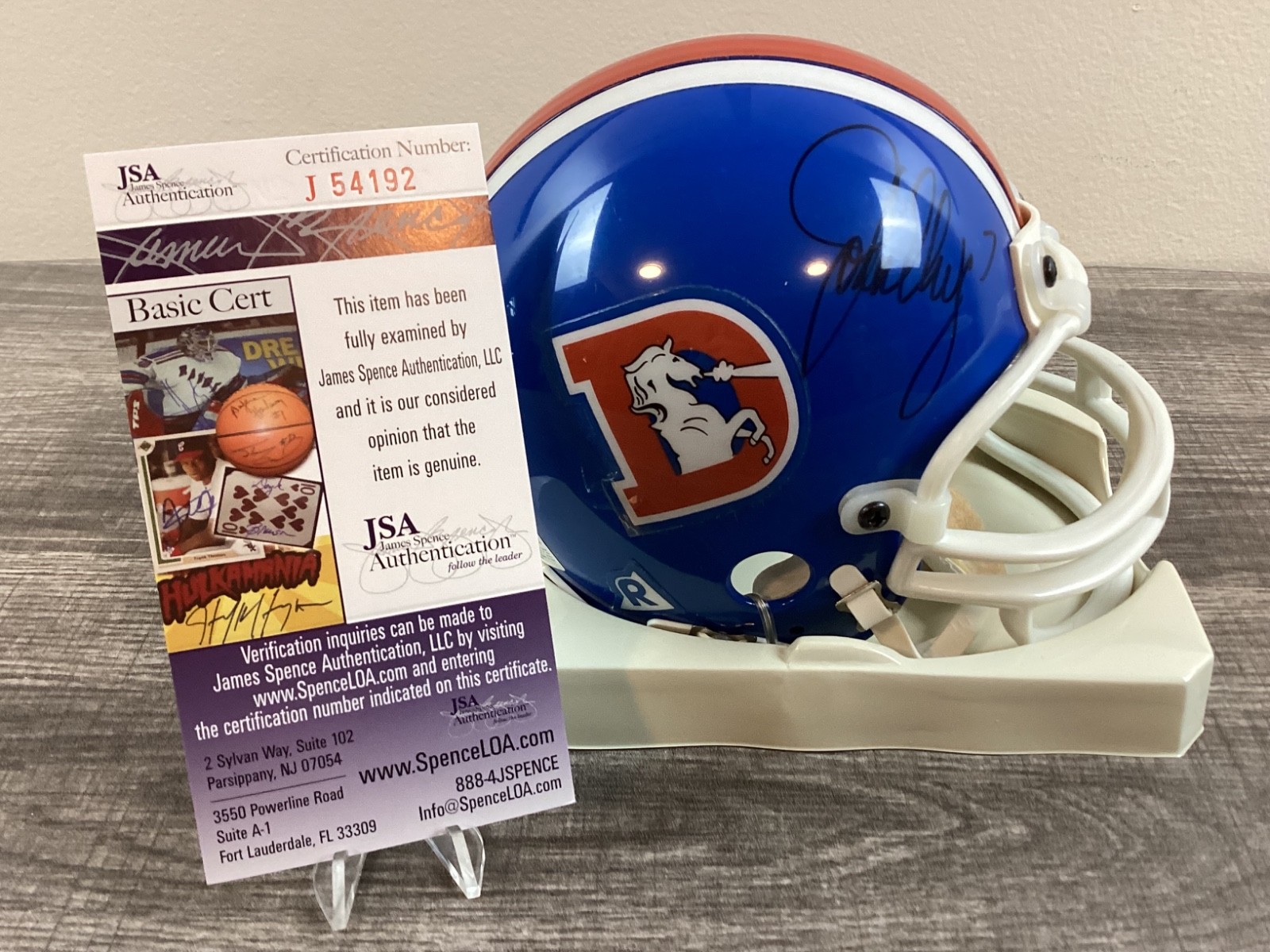 (SSG) JOHN ELWAY QB Signed NFL Football \