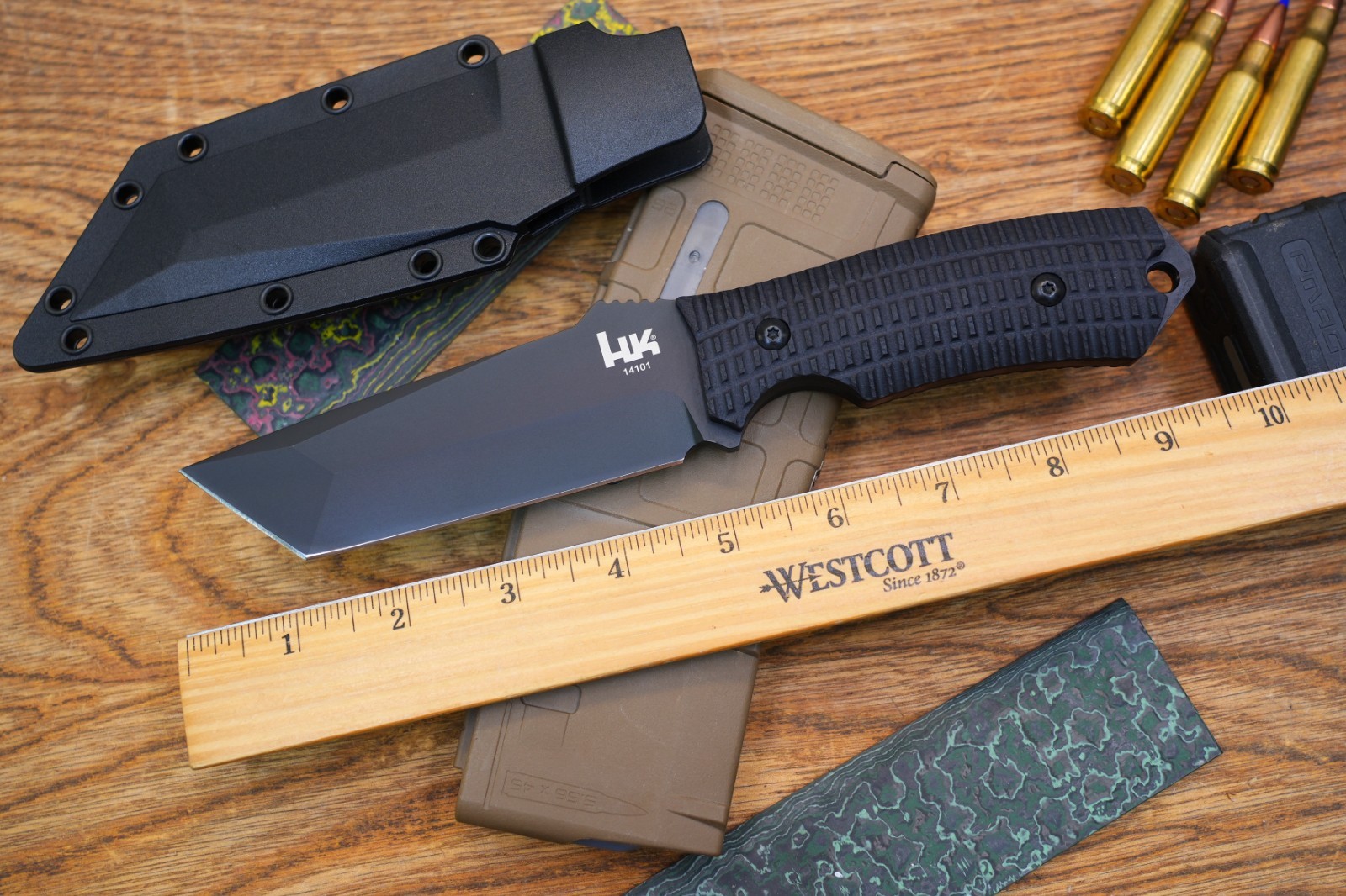 HK 14101 Conspiracy Fixed Blade Knife - Tanto - Made by Benchmade - Discontinued