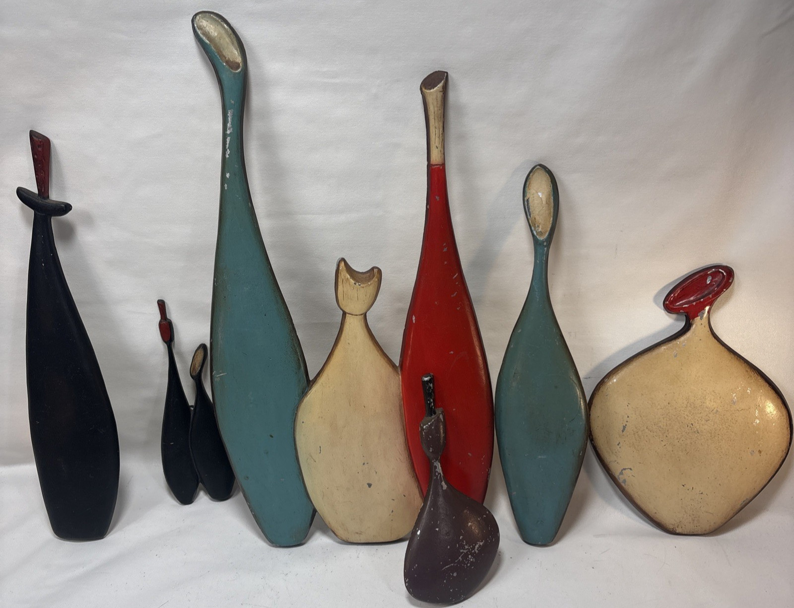 Vintage Sexton Like Cast Wine Bottles Full Set -MCM READ Vintage Sexton Like Cast Wine Bottles Full Set -MCM READ
