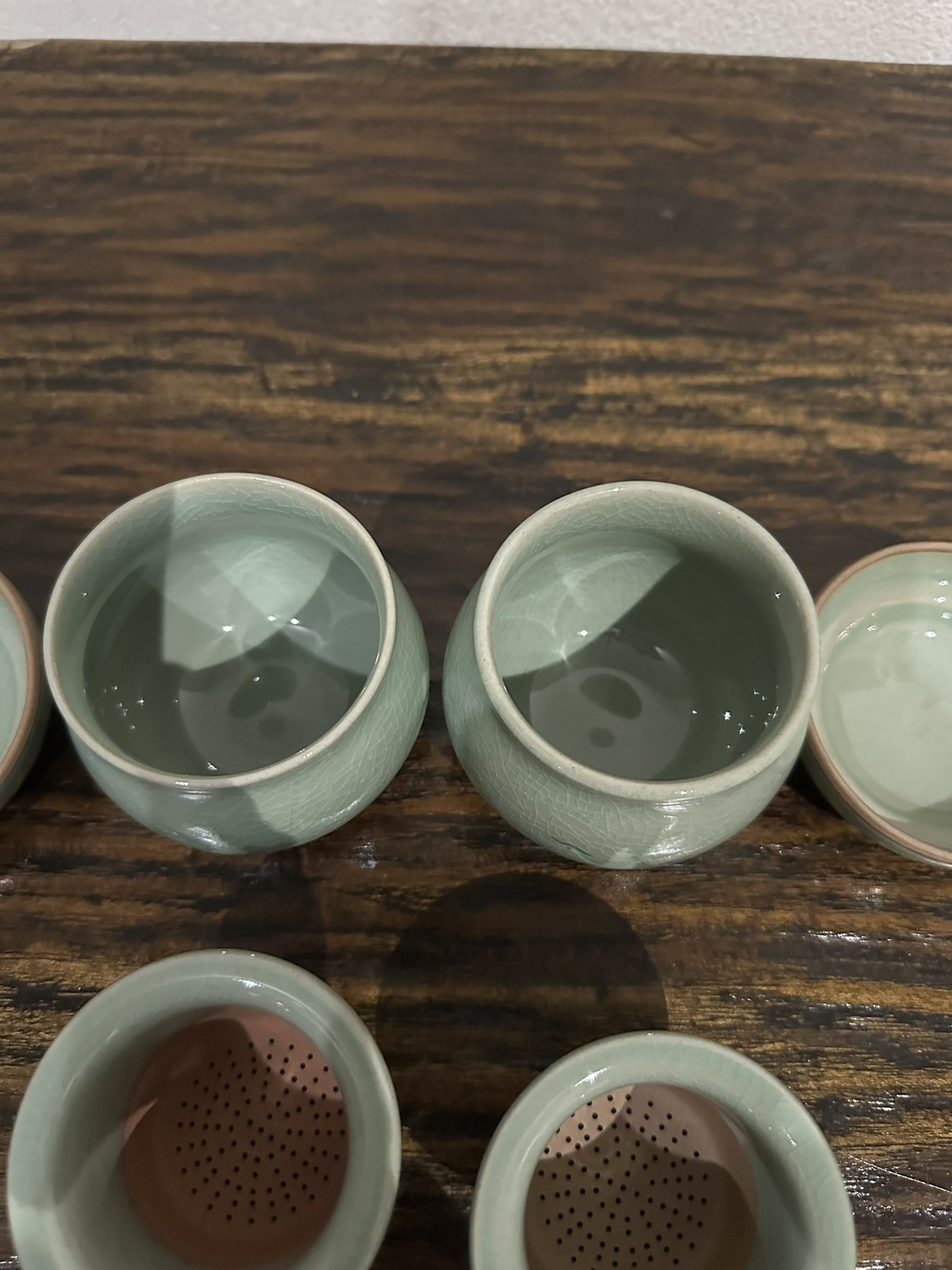 SET OF 2 KOREAN CELADON CRANE TEA CUPS INFUSER W/STRAINER AND LID