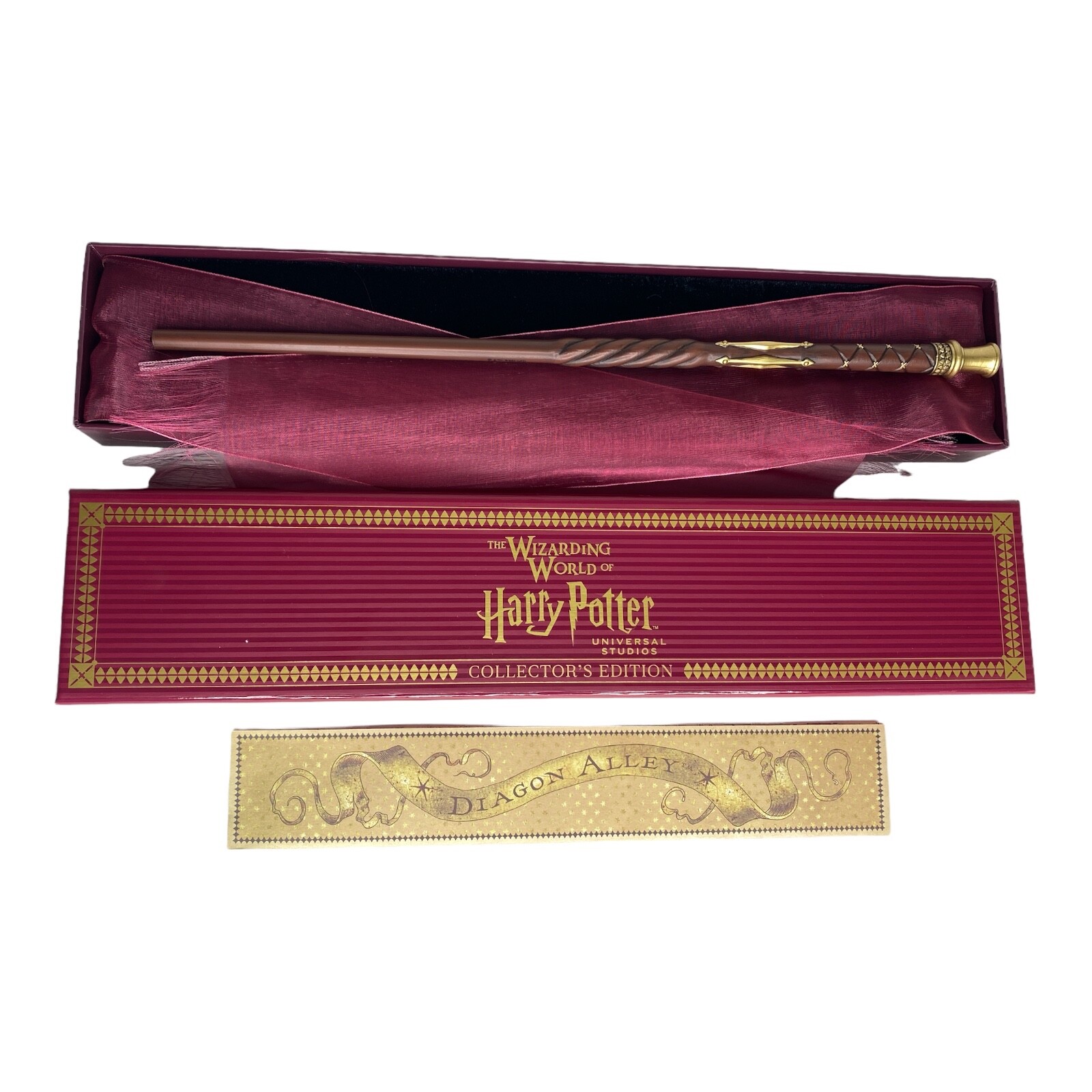 2022 Universal Studios Harry Potter Interactive Collectors Edition Wand 2022 Universal Studios Harry Potter Interactive Collectors Edition Wand