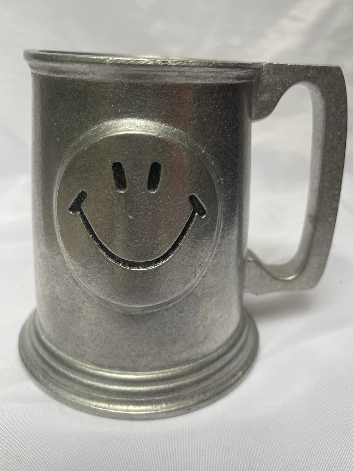 RARE  HAPPY FACE HAVE A NICE DAY SMILEY EMOJI  BEER MUG STEIN TANKARD WILTON